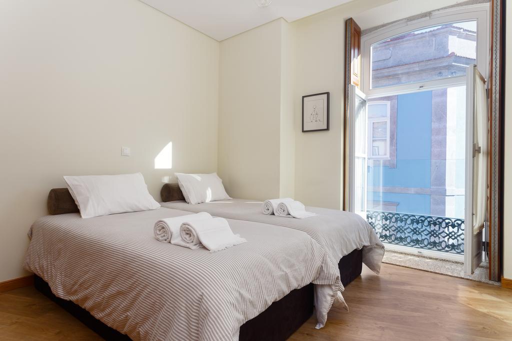 Chateau Apartments Porto Room photo